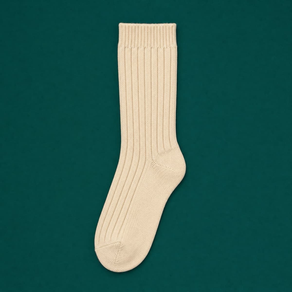 Cotton Rib 48 — 48% recycled yarn, photographed flat